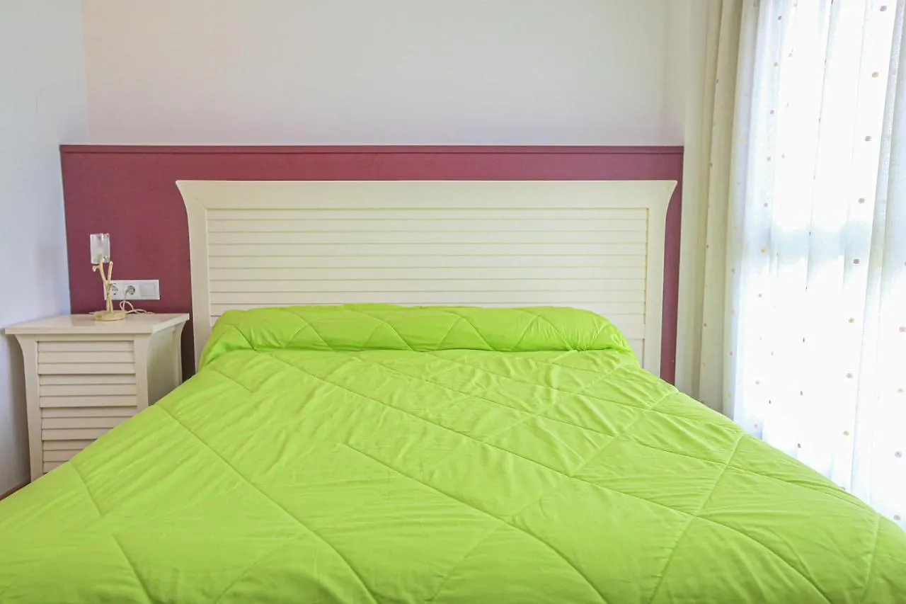 Esquirol - Only Families Apartment Cambrils Spain