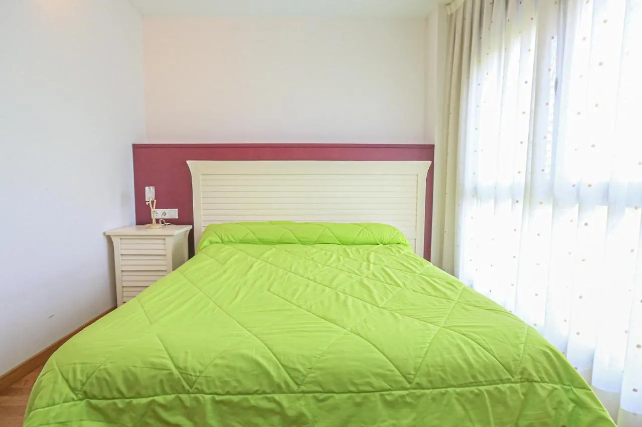 Esquirol - Only Families Apartment Cambrils Spain